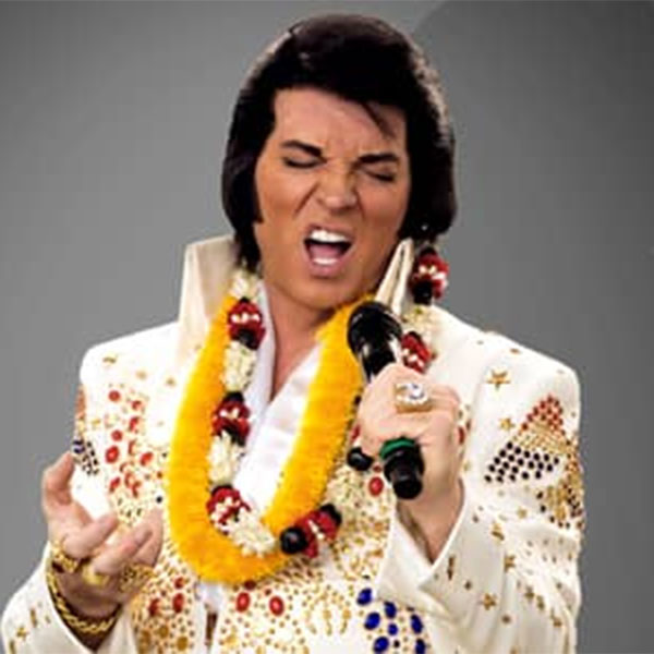 Bill Cherry as Elvis